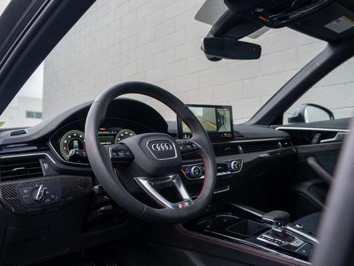 2023 Audi S4 Premium Plus TFSI quattro Tiptronic