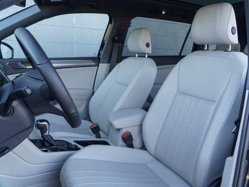 2024 Volkswagen Tiguan 2.0T SE R-Line Black 4MOTION