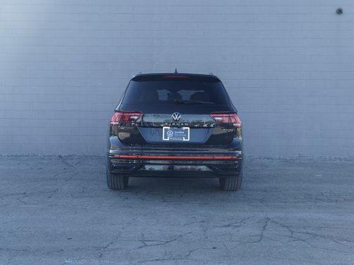 2024 Volkswagen Tiguan 2.0T SE R-Line Black 4MOTION