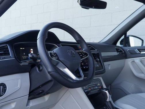 2024 Volkswagen Tiguan 2.0T SE R-Line Black 4MOTION