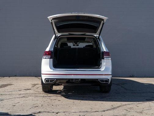 2026 Volkswagen Atlas 2.0T SEL Premium R-Line 4MOTION