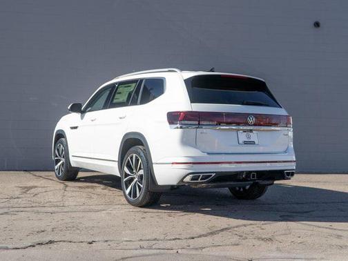 2026 Volkswagen Atlas 2.0T SEL Premium R-Line 4MOTION