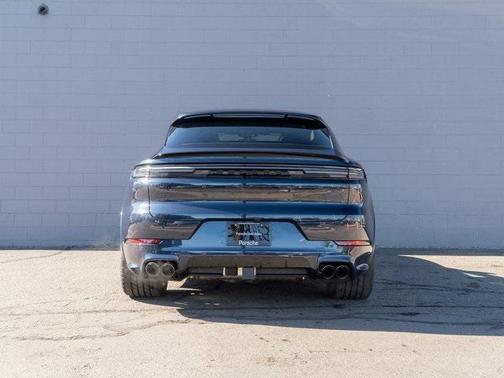 2026 Porsche Cayenne GTS