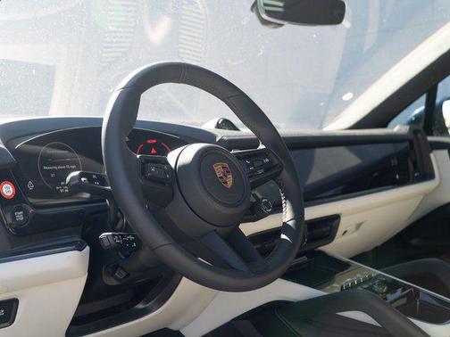 2026 Porsche Cayenne GTS