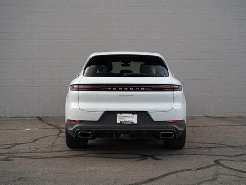 2024 Porsche Cayenne