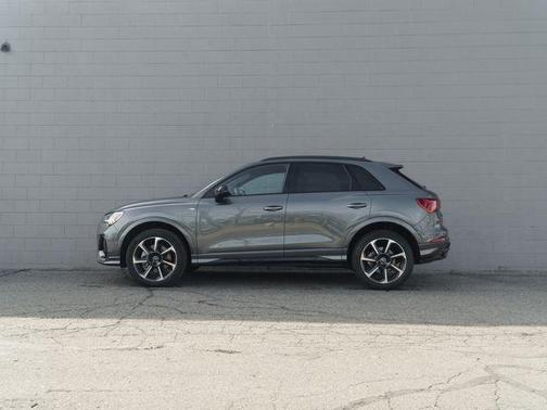 2025 Audi Q3 45 S line Premium Plus