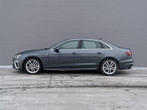 2023 Audi A4 45 S line Premium Plus