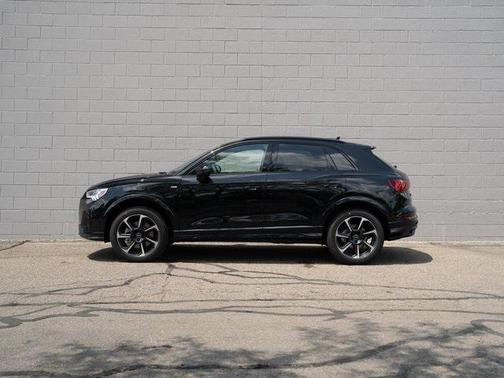 2025 Audi Q3 45 S line Premium Plus