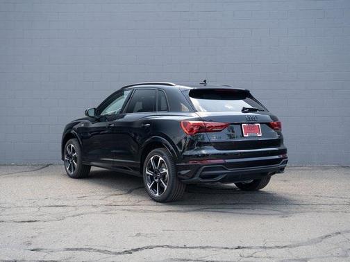 2025 Audi Q3 45 S line Premium Plus