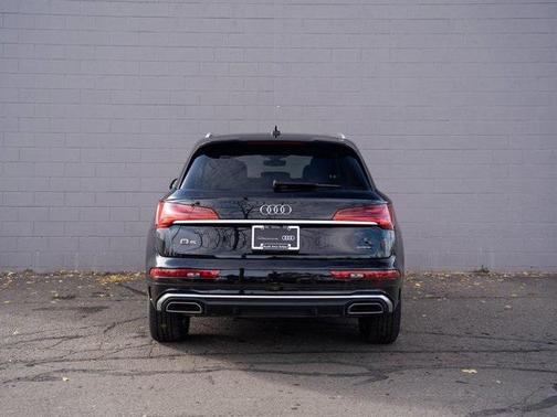 2025 Audi Q5 45 S line Premium Plus