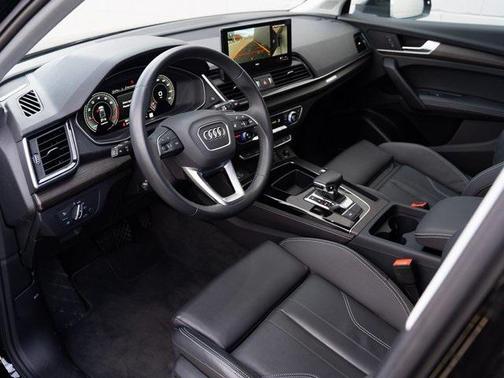 2025 Audi Q5 45 S line Premium Plus