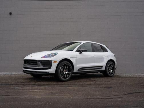 2026 Porsche Macan T