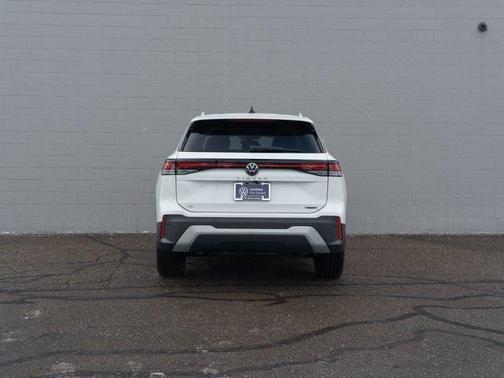 2025 Volkswagen Tiguan 2.0T SE 4MOTION