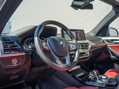 Skyscraper Gray Metallic 2024 BMW X3 xDrive30i