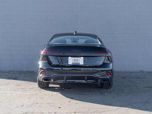 2026 Audi A6 Premium Plus quattro S tronic