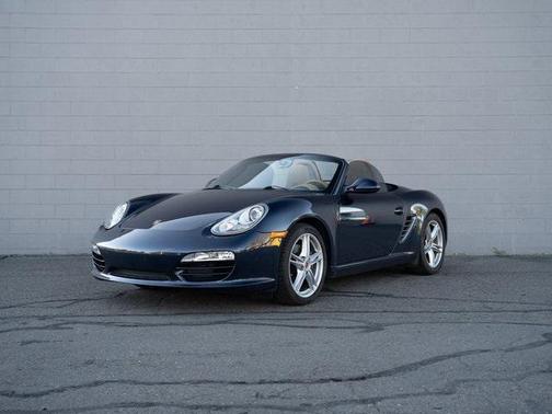 2010 Porsche Boxster Base (M6)