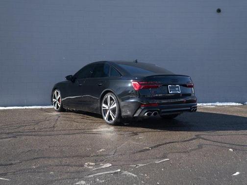 2022 Audi S6 2.9T Prestige