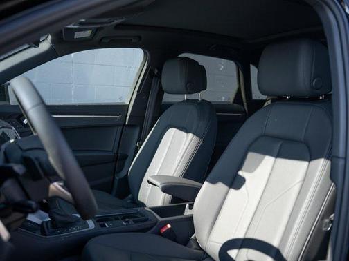 2025 Audi Q3 45 S line Premium Plus