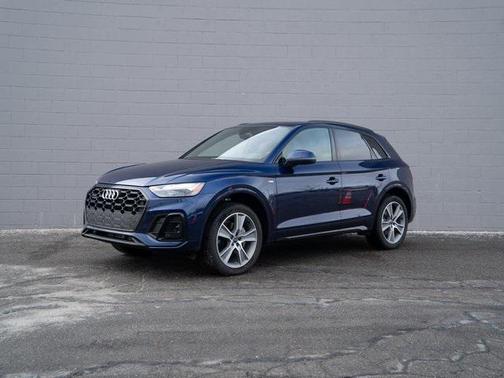 2025 Audi Q5 45 S line Premium
