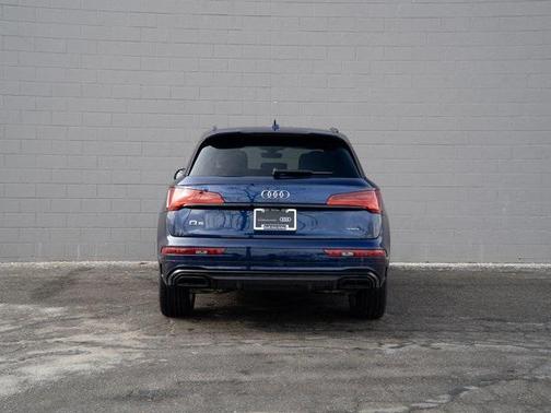 2025 Audi Q5 45 S line Premium