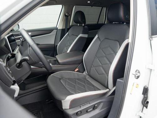 2024 Volkswagen Atlas 2.0T SEL