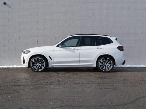 2024 BMW X3 M40i
