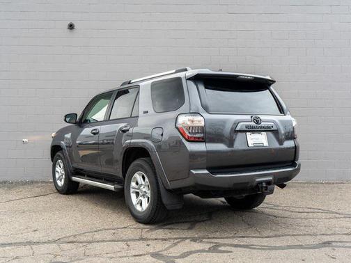 2020 Toyota 4Runner SR5