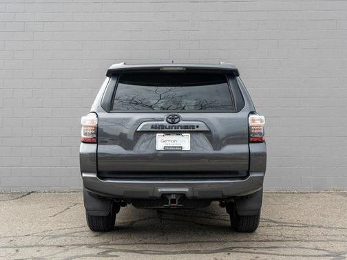 2020 Toyota 4Runner SR5