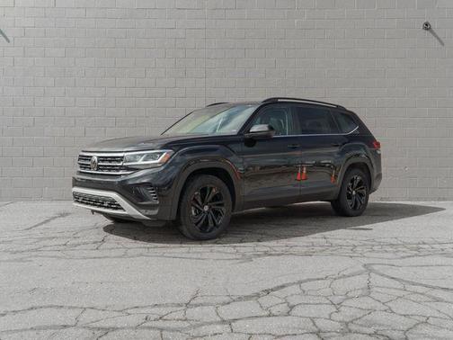 2023 Volkswagen Atlas 3.6L SE w/Technology