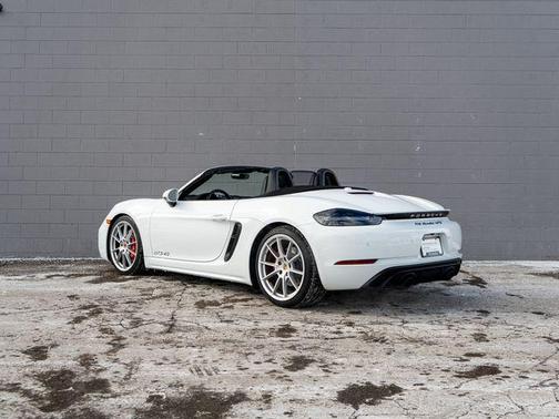 2021 Porsche 718 Boxster GTS 4.0