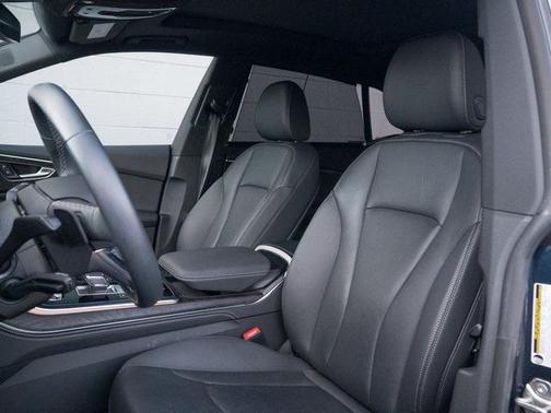 2023 Audi Q8 55 Prestige