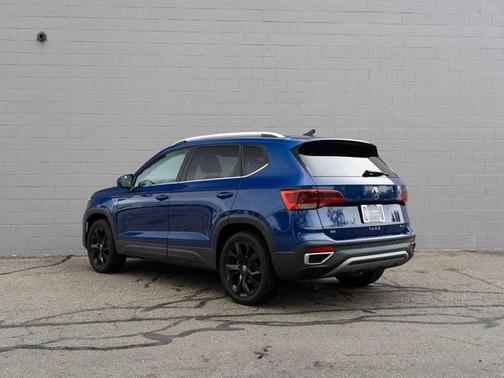 2022 Volkswagen Taos 1.5T SE