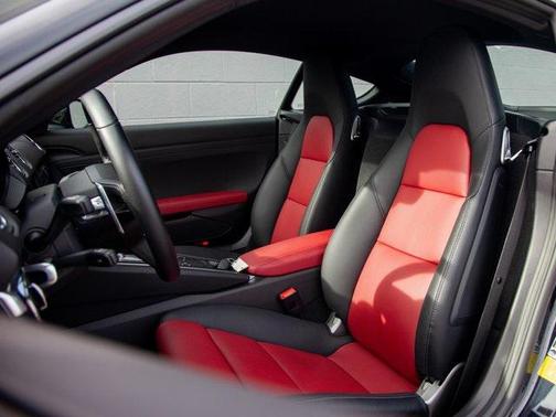 2024 Porsche 718 Cayman S