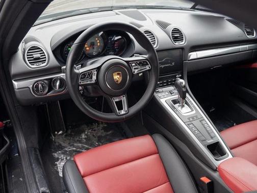 2024 Porsche 718 Cayman S