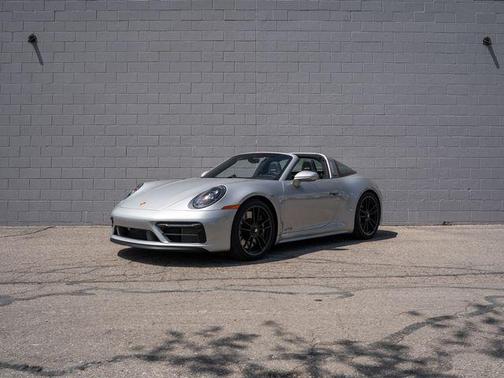 GT Silver Metallic 2024 Porsche 911 Targa 4 GTS