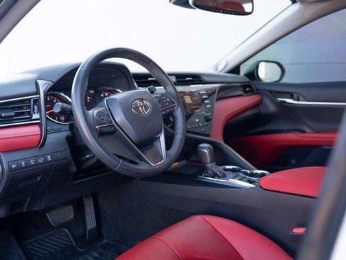 2019 Toyota Camry XSE
