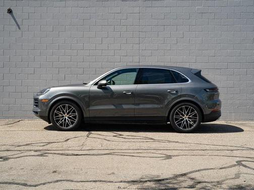 2024 Porsche Cayenne