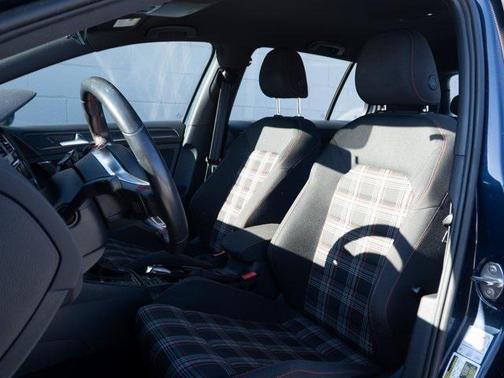 2019 Volkswagen Golf GTI 2.0T S 4-Door