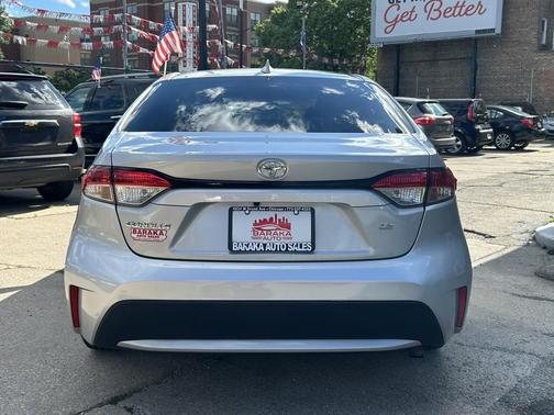 Classic Silver Metallic 2020 Toyota Corolla LE