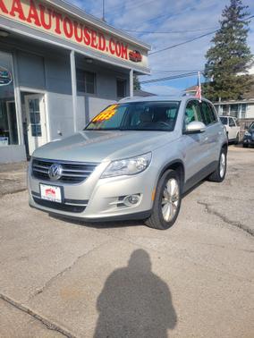 2011 Volkswagen Tiguan SE