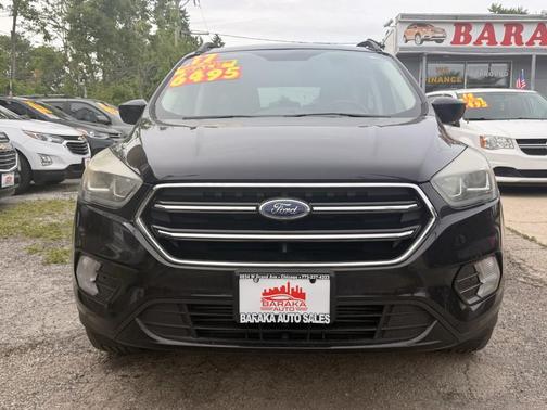 Shadow Black 2017 Ford Escape SE