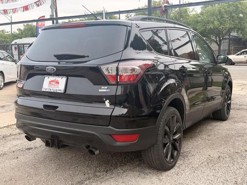 Shadow Black 2017 Ford Escape SE