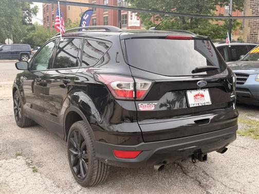Shadow Black 2017 Ford Escape SE