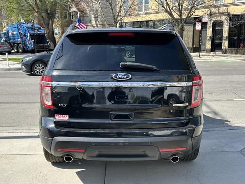 Tuxedo Black Metallic 2014 Ford Explorer XLT