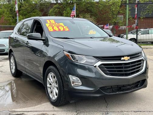 Grey 2018 Chevrolet Equinox LT