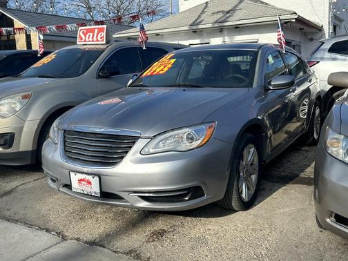 2013 Chrysler 200 LX