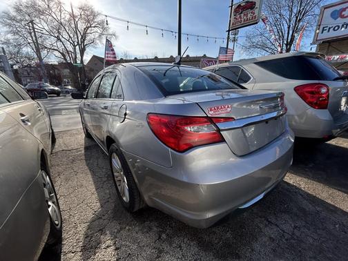 2013 Chrysler 200 LX