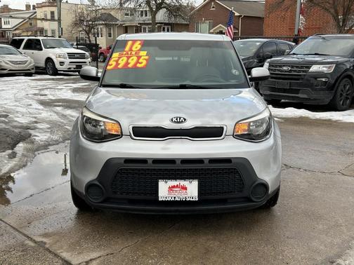 2016 Kia Soul Base