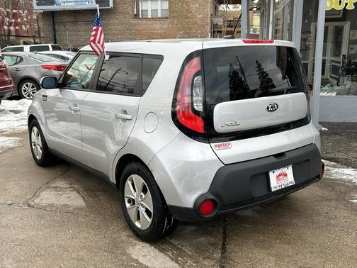 2016 Kia Soul Base
