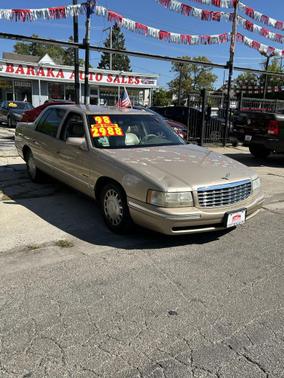 1998 Cadillac DeVille Base
